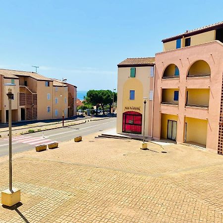 Appartement Proche Mer Avec Piscine Et Parking Fleury  Exterior foto
